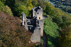 Burgruine Hohensyburg_2.jpg